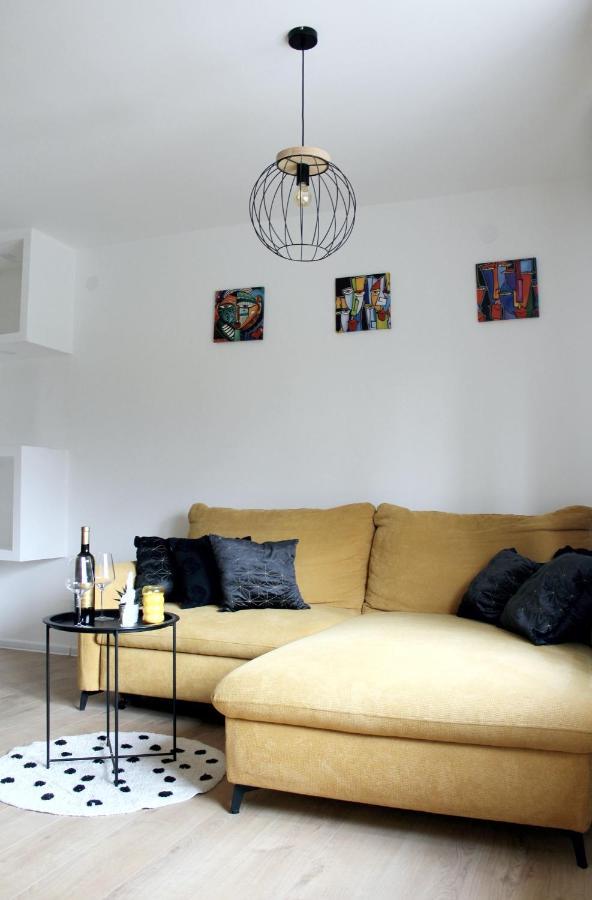Studioapartman M Valpovo Luaran gambar